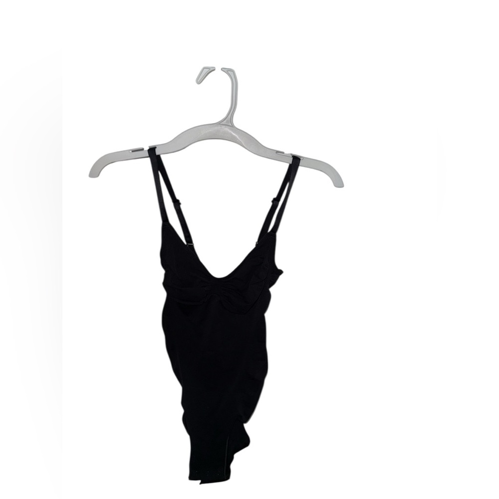 SKIMS Seamless Sculpt Brief Black Bodysuit